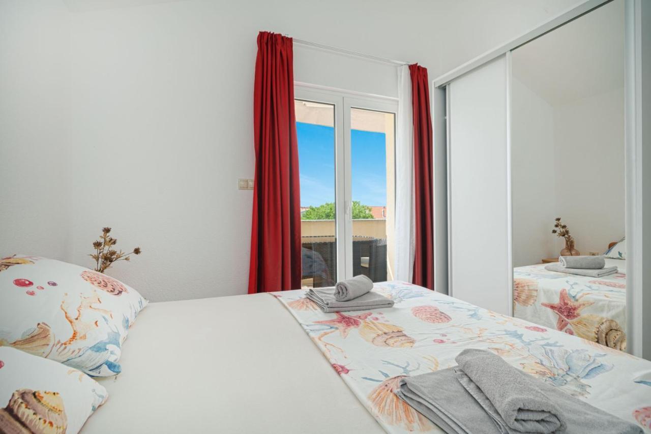 Apartments Miskovic Vodice Esterno foto