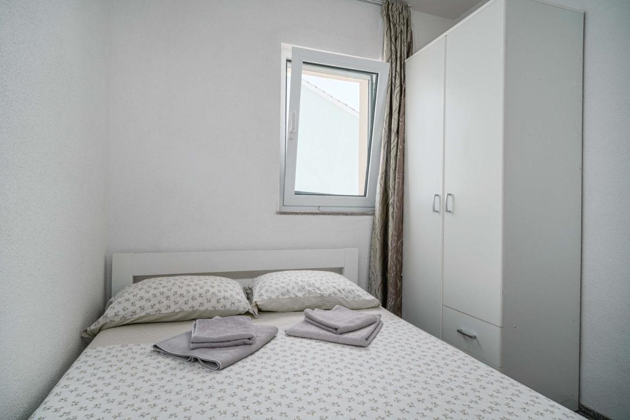 Apartments Miskovic Vodice Esterno foto